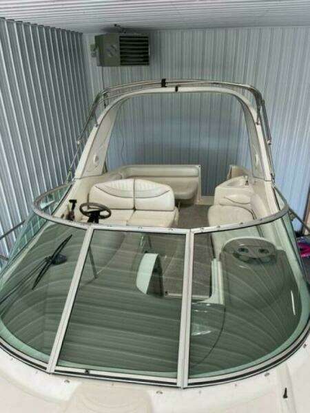 27ft Maxum Yacht For Sale