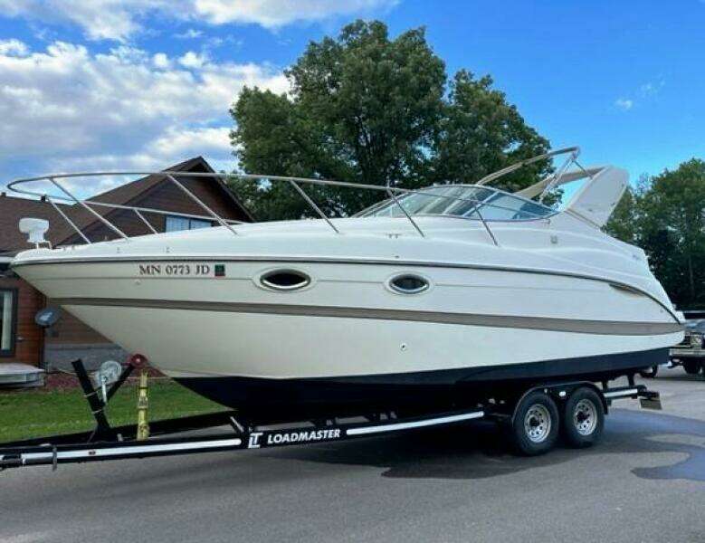 27ft Maxum Yacht For Sale
