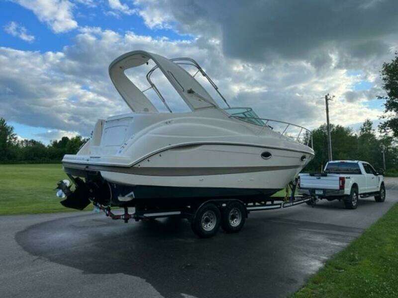 27ft Maxum Yacht For Sale