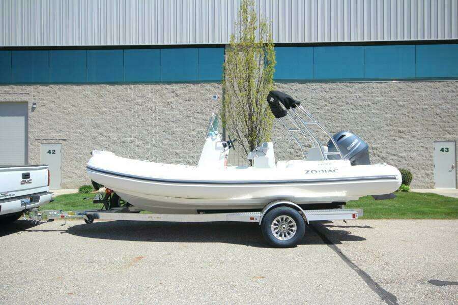 Summer Special Pricing 19ft Zodiac Yacht For Sale
