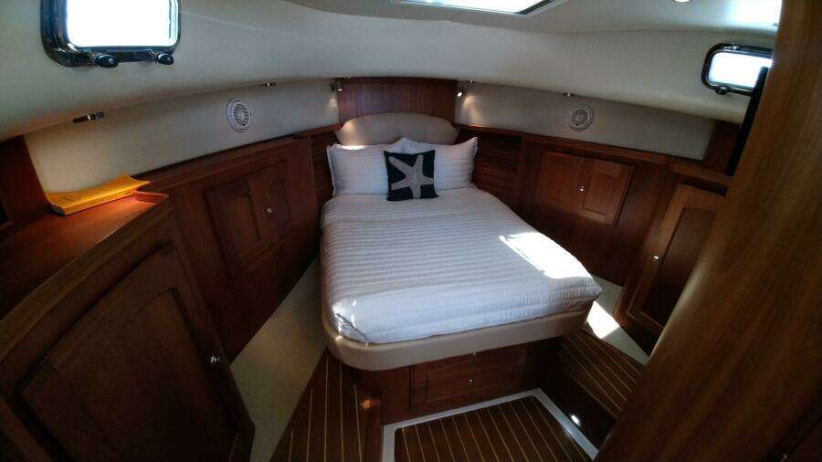 First Love 32ft Legacy Yachts Yacht For Sale