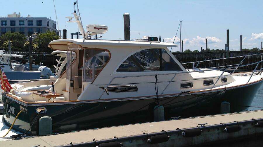 First Love 32ft Legacy Yachts Yacht For Sale