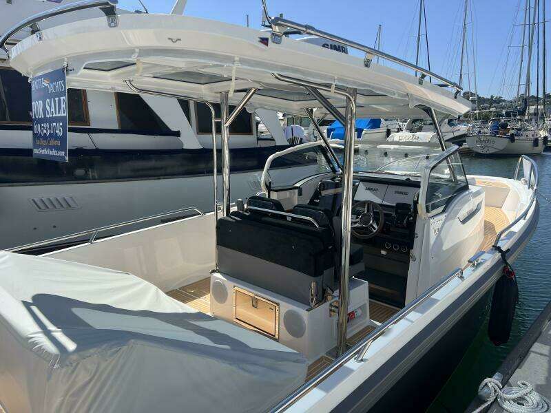 30ft Nimbus Yacht For Sale