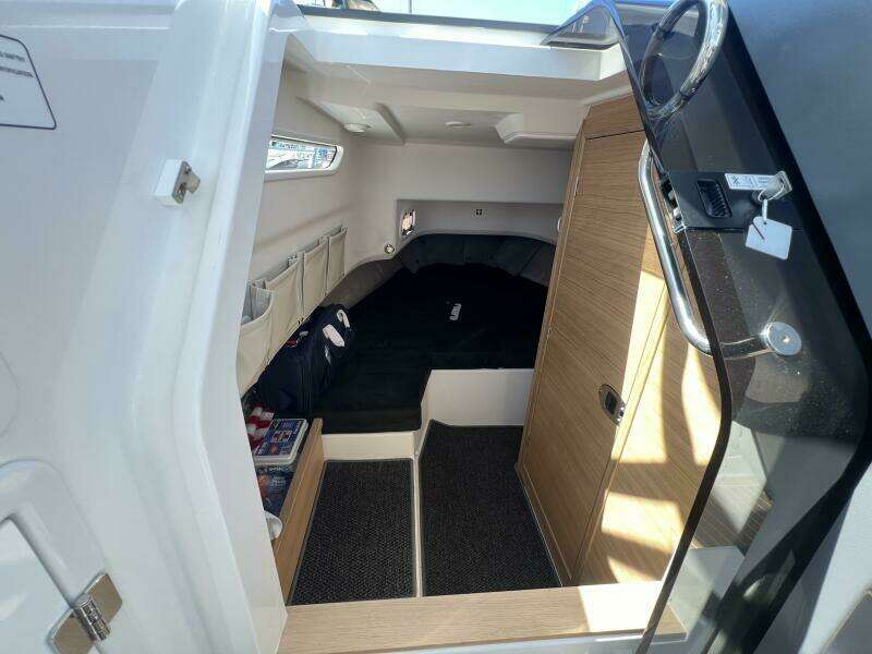 30ft Nimbus Yacht For Sale