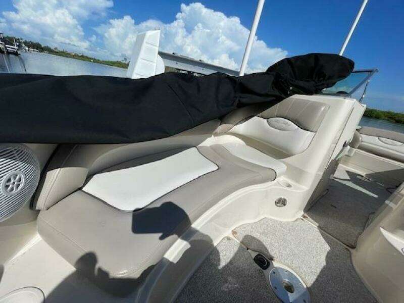 22ft Sea Ray Yacht For Sale