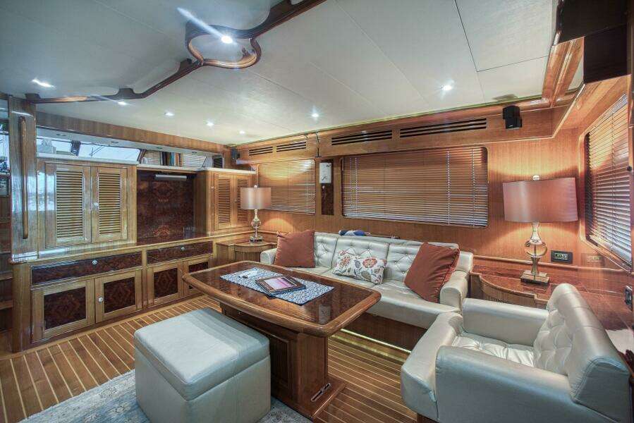 KNOT R O KY HOME 57ft Marlow Yacht For Sale