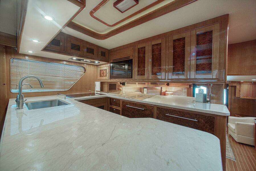 KNOT R O KY HOME 57ft Marlow Yacht For Sale