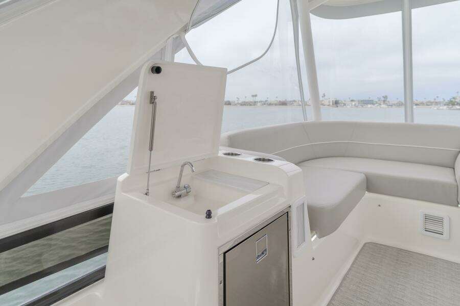 CHAPTER THREE 44ft Tiara Yachts Yacht For Sale