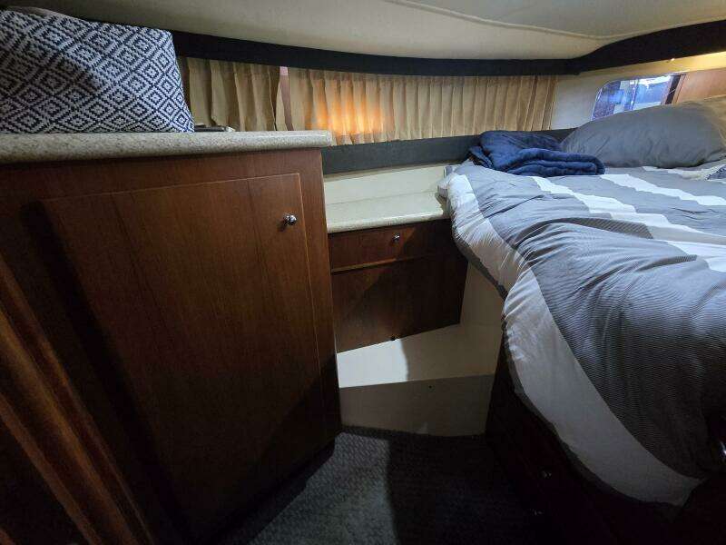 Malissa 35ft Carver Yacht For Sale