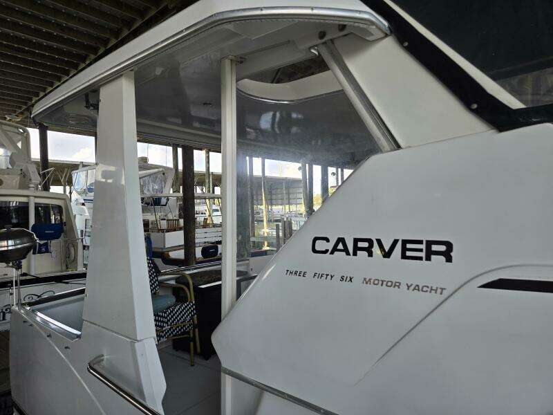 Malissa 35ft Carver Yacht For Sale