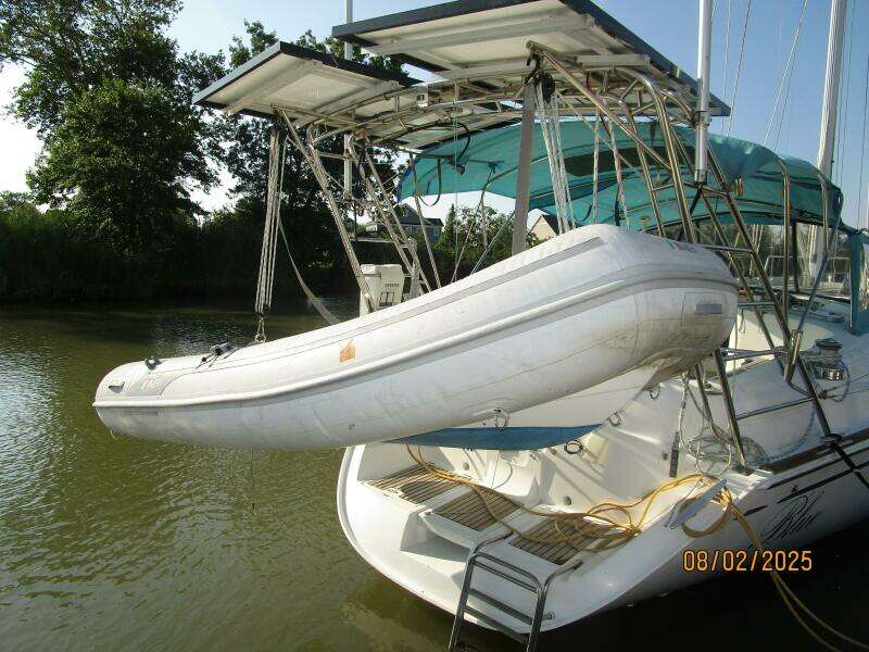 46' Beneteau tender1