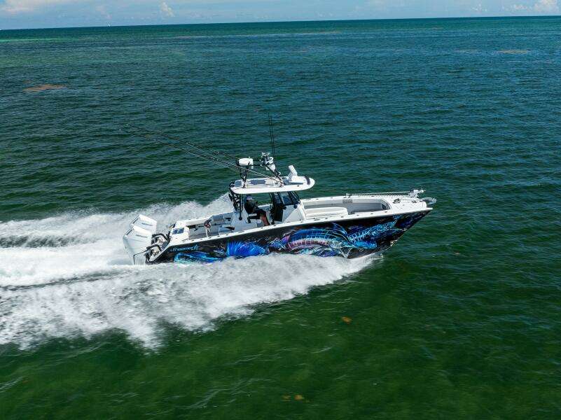 34ft Freeman Yacht For Sale