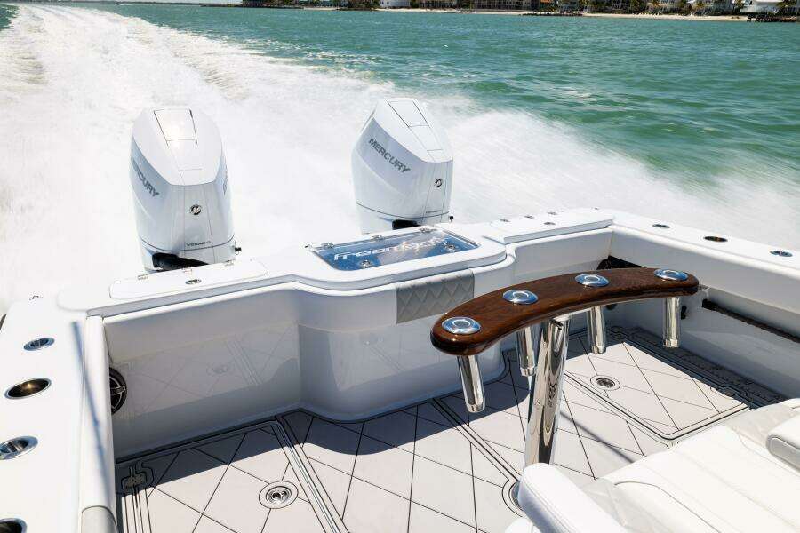 34ft Freeman Yacht For Sale
