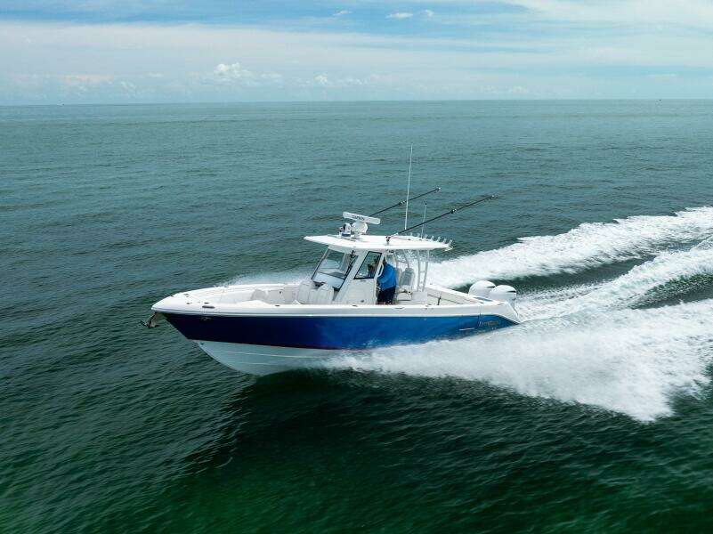 33ft Everglades Yacht For Sale