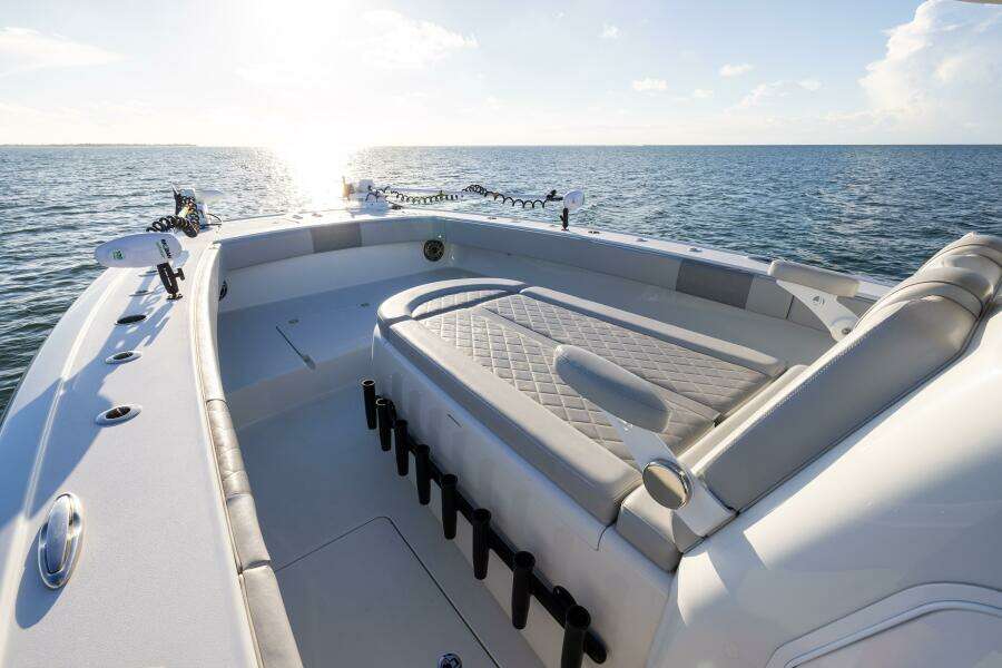 37ft Freeman Yacht For Sale