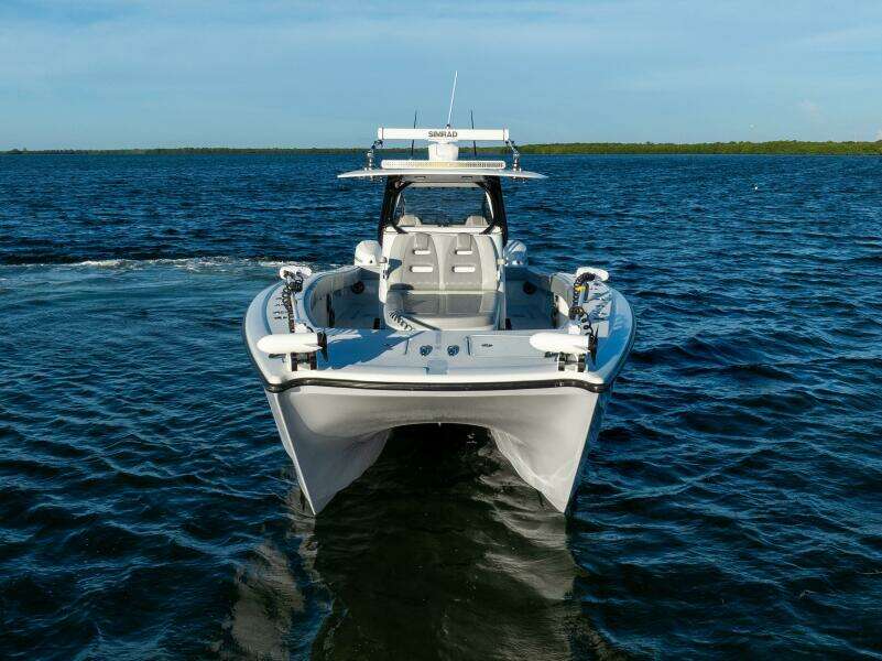 37ft Freeman Yacht For Sale