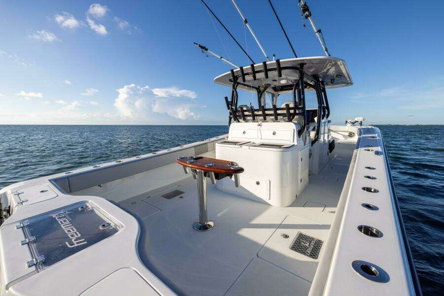 37ft Freeman Yacht For Sale