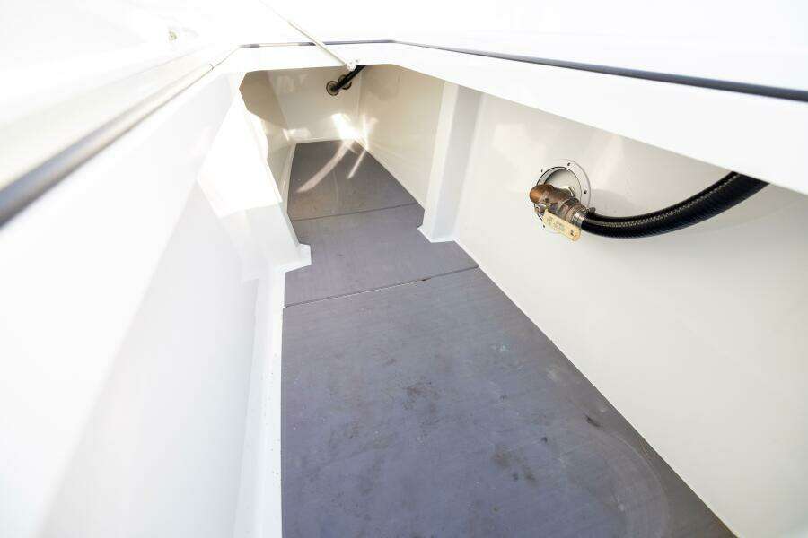 37ft Freeman Yacht For Sale