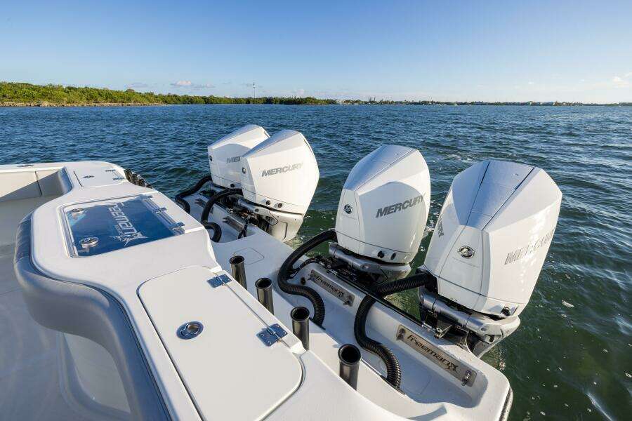 37ft Freeman Yacht For Sale