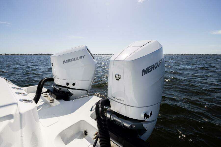 35ft Freeman Yacht For Sale