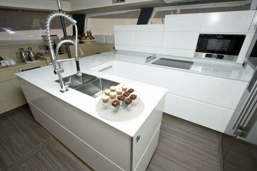 Nenne 67ft Fountaine Pajot Yacht For Sale
