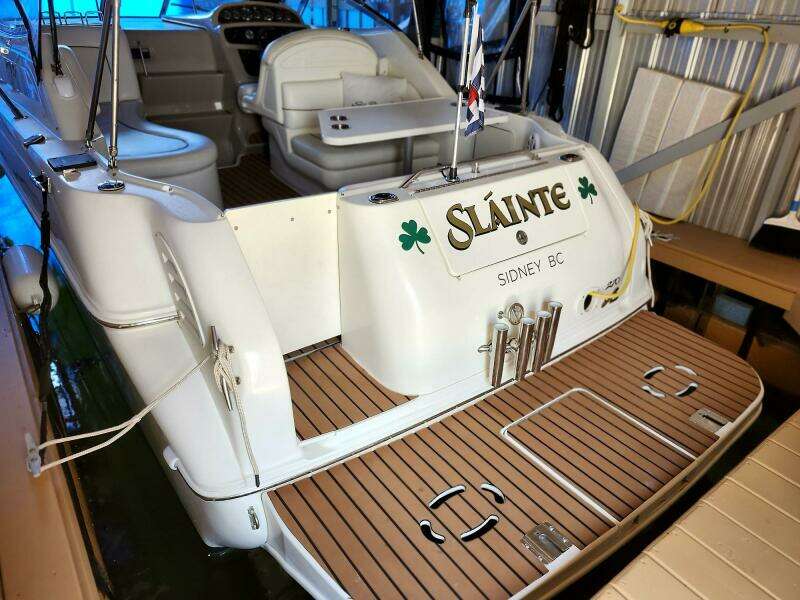 SLAINTE 27ft Sea Ray Yacht For Sale