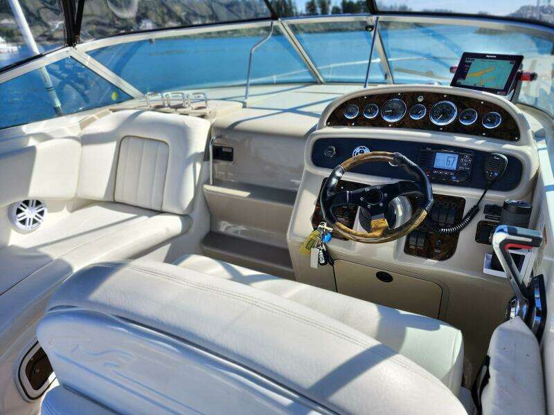 SLAINTE 27ft Sea Ray Yacht For Sale