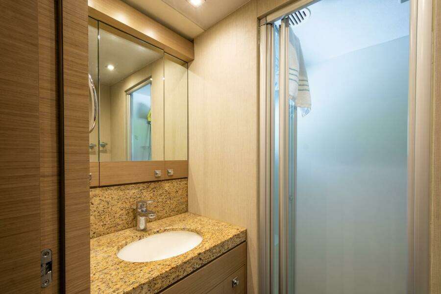 95ft Hargrave Yacht For Sale