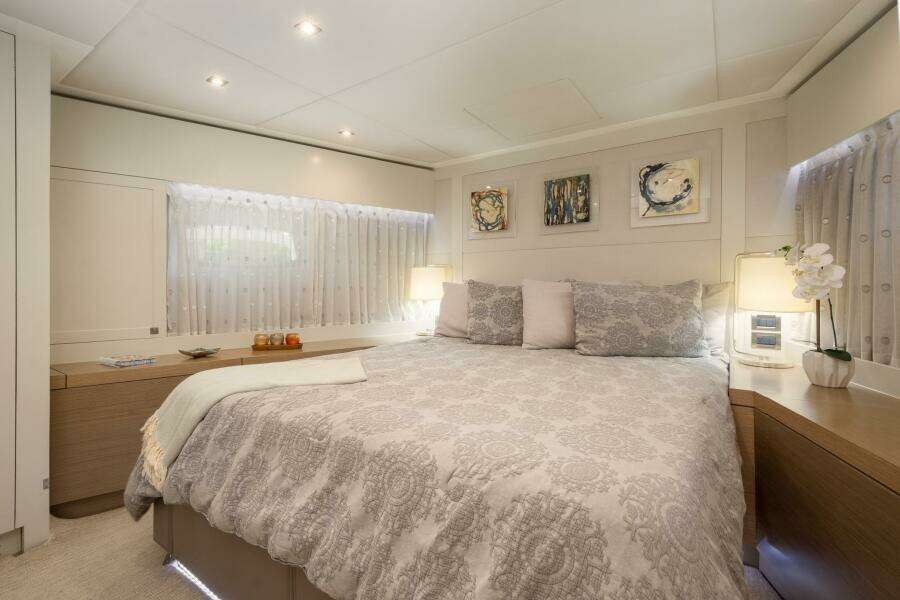 95ft Hargrave Yacht For Sale