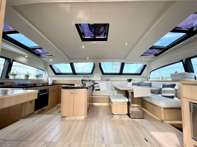 2021-privilege-510-sail-9896768-20250805095029355-1.jpg