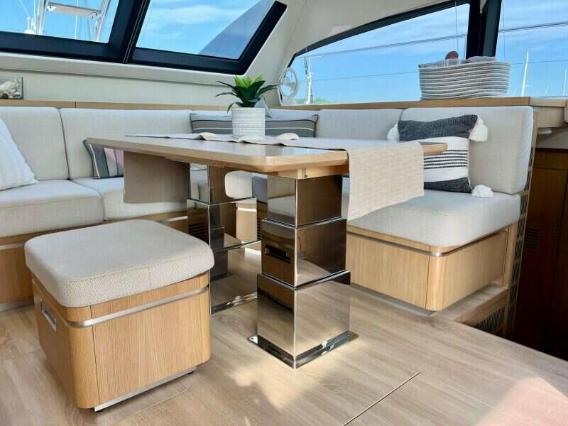 2021-privilege-510-sail-9896768-20250805095110389-1.jpg