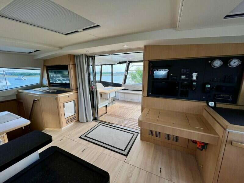 2021-privilege-510-sail-9896768-20250805095023747-1.jpg