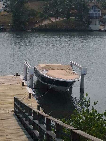 32ft Chris Craft Yacht For Sale
