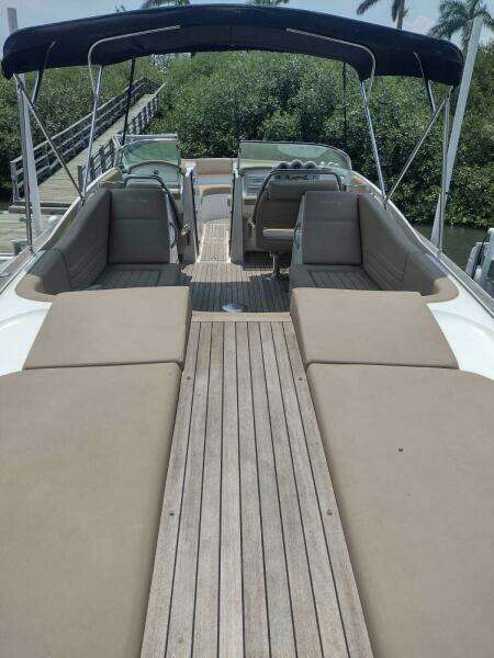 32ft Chris Craft Yacht For Sale
