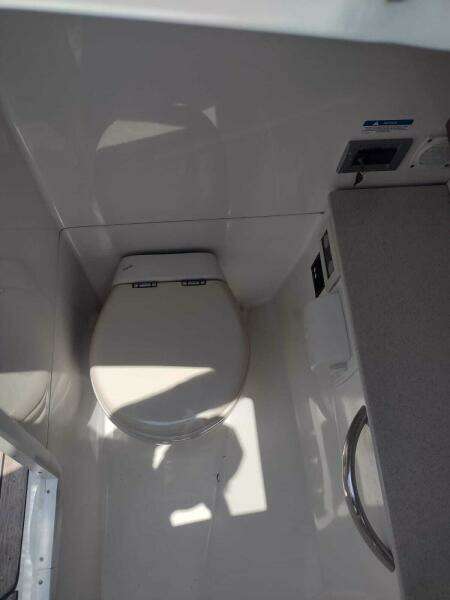 32ft Chris Craft Yacht For Sale