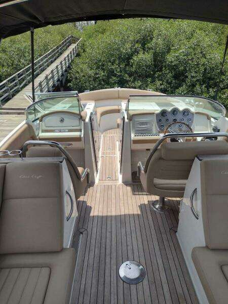 32ft Chris Craft Yacht For Sale