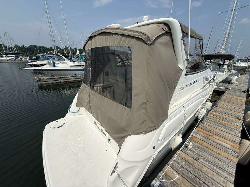 28ft Regal Yacht For Sale