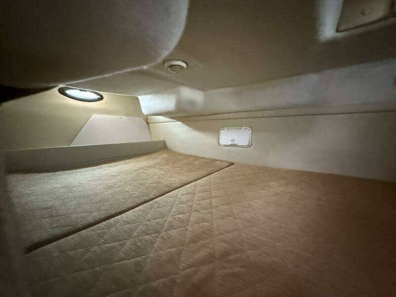 28ft Regal Yacht For Sale