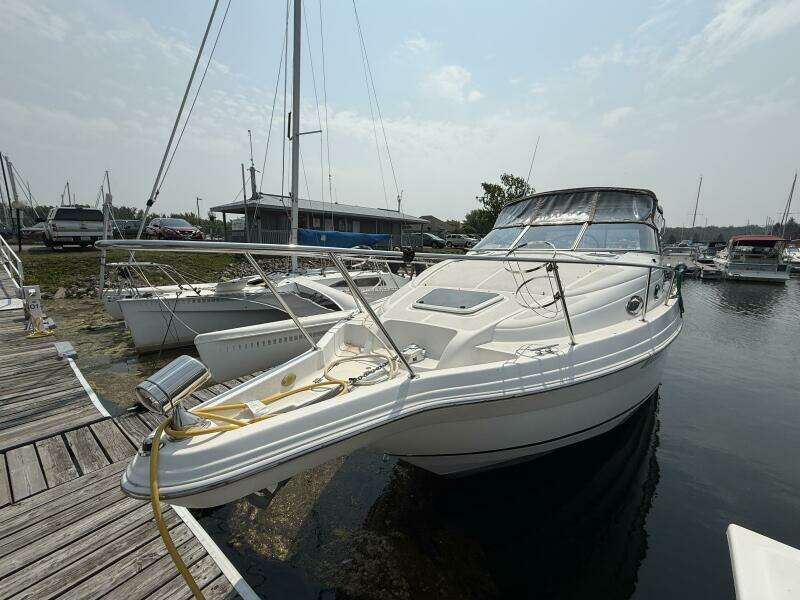 28ft Regal Yacht For Sale