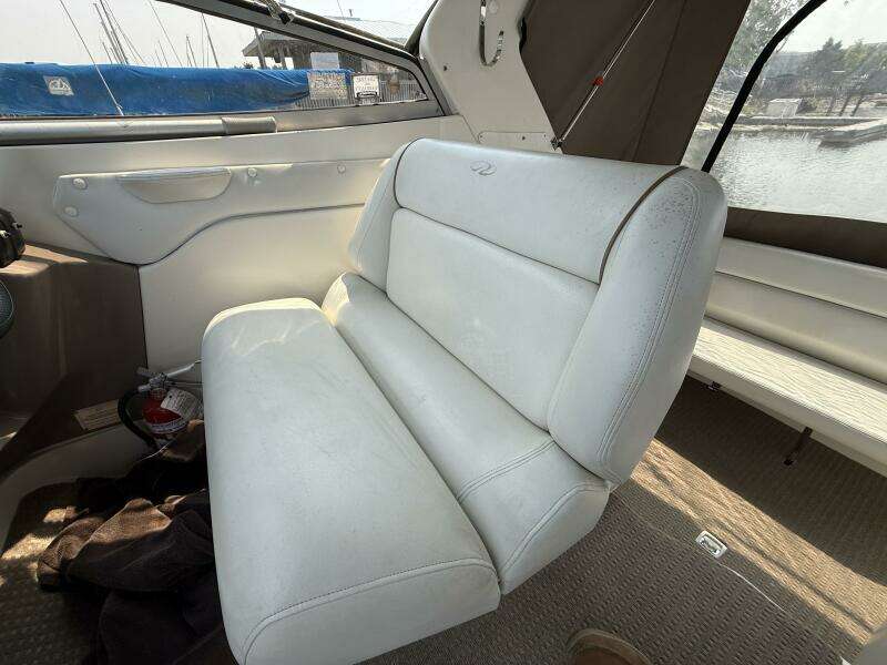 28ft Regal Yacht For Sale