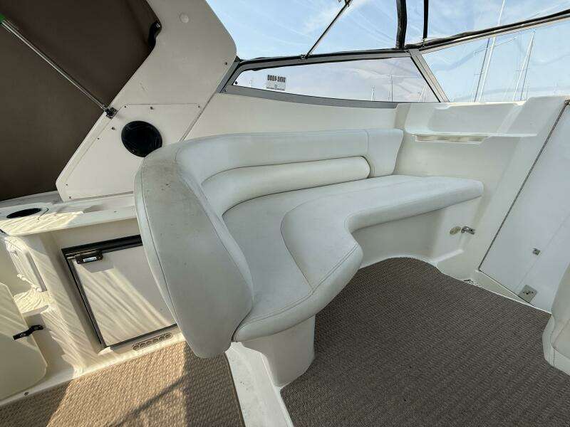 28ft Regal Yacht For Sale