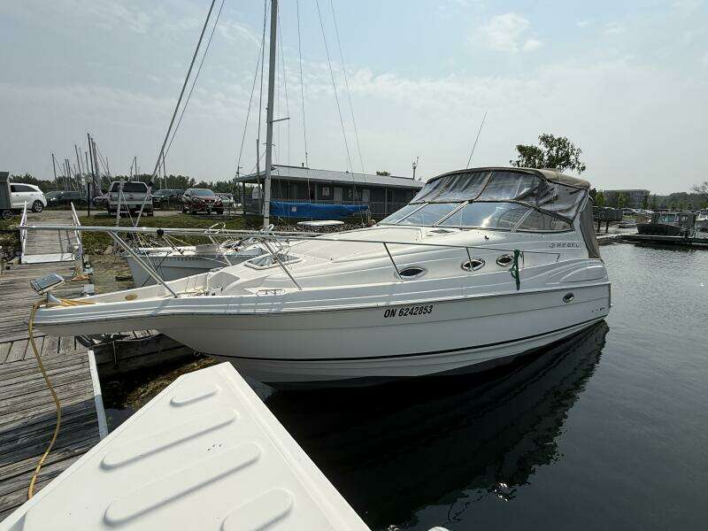 28ft Regal Yacht For Sale