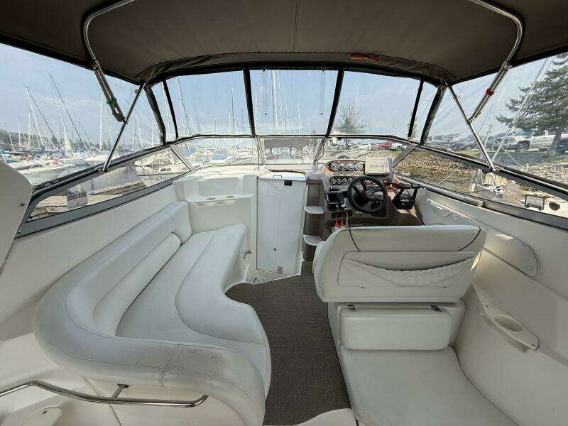 28ft Regal Yacht For Sale