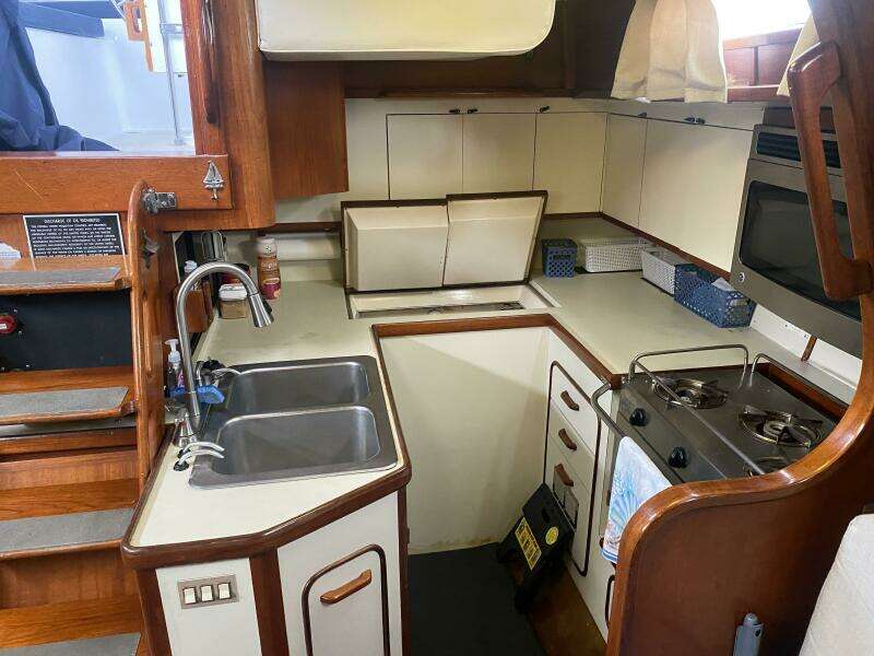 44ft Gulfstar Yacht For Sale