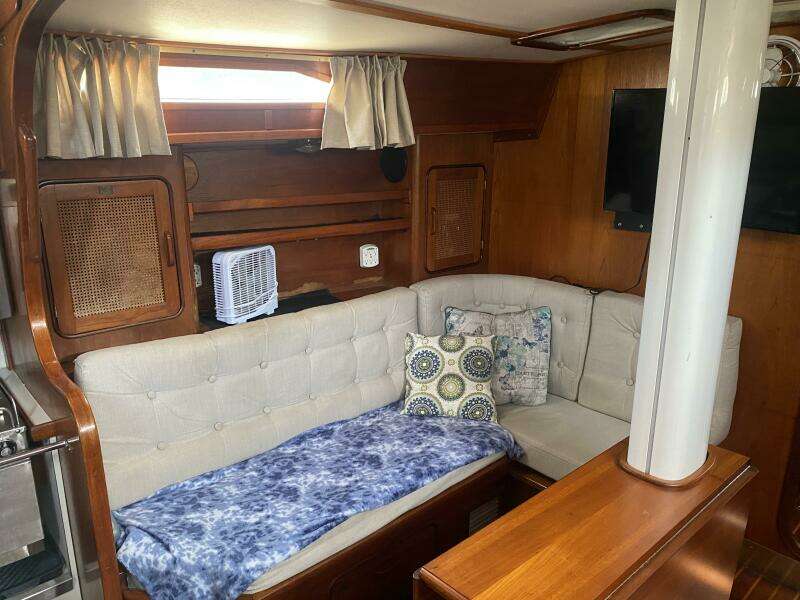 44ft Gulfstar Yacht For Sale