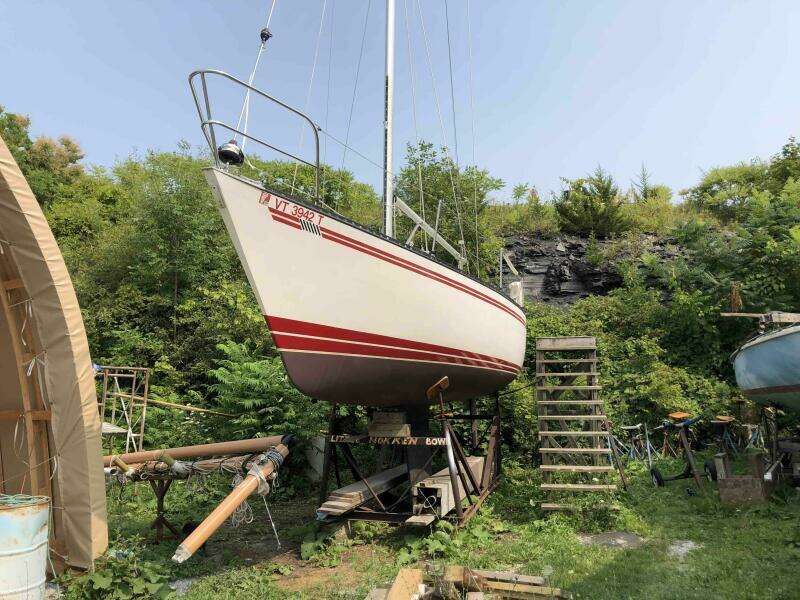 LITTLE NOKKEN 33ft Tartan Yacht For Sale