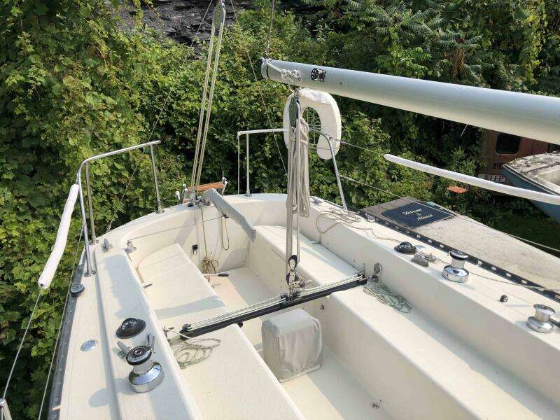 LITTLE NOKKEN 33ft Tartan Yacht For Sale