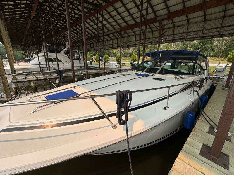 35ft Sea Ray Yacht For Sale