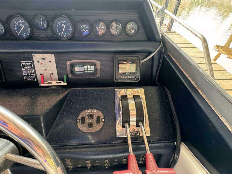 35ft Sea Ray Yacht For Sale