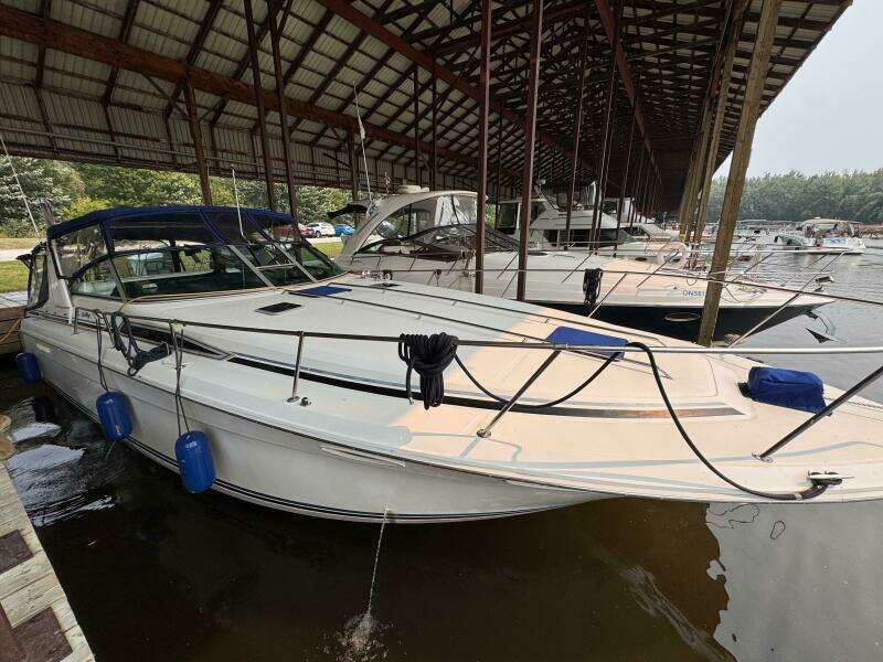 35ft Sea Ray Yacht For Sale